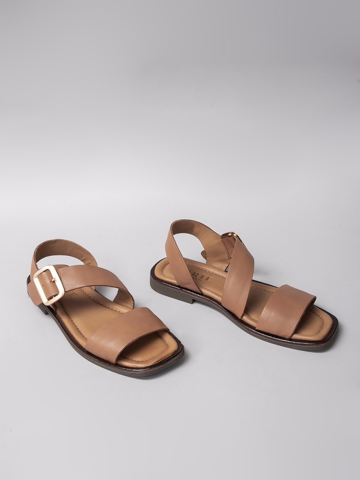 Women's leather sandals-1